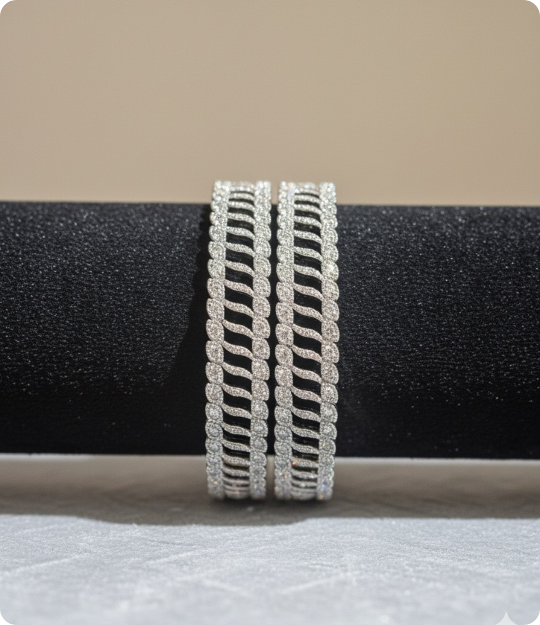 1 karat bangles - Image 3